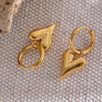 Alma - Pendientes Dorados de Corazon