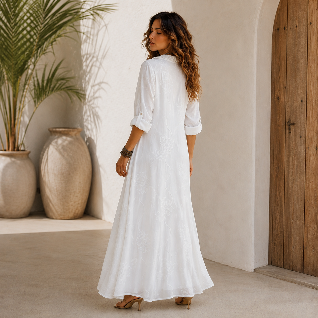 Nerja - Vestido Largo Blanco con Bordados